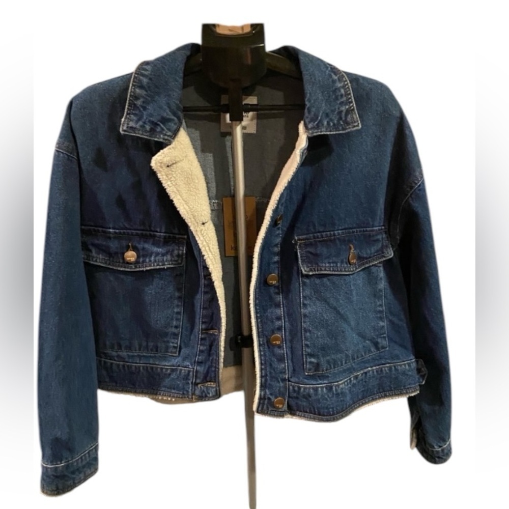 Kensie Jeans Woman’s Crop Jacket with Sherpa Lining Size Large